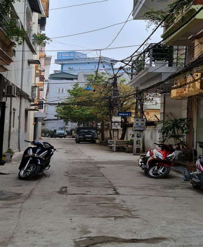 Cần bán Đất đường Phạm Văn Đồng, Phường Cổ Nhuế 1, Diện tích 90m², Giá 7 Tỷ - LH: 0337241666 3