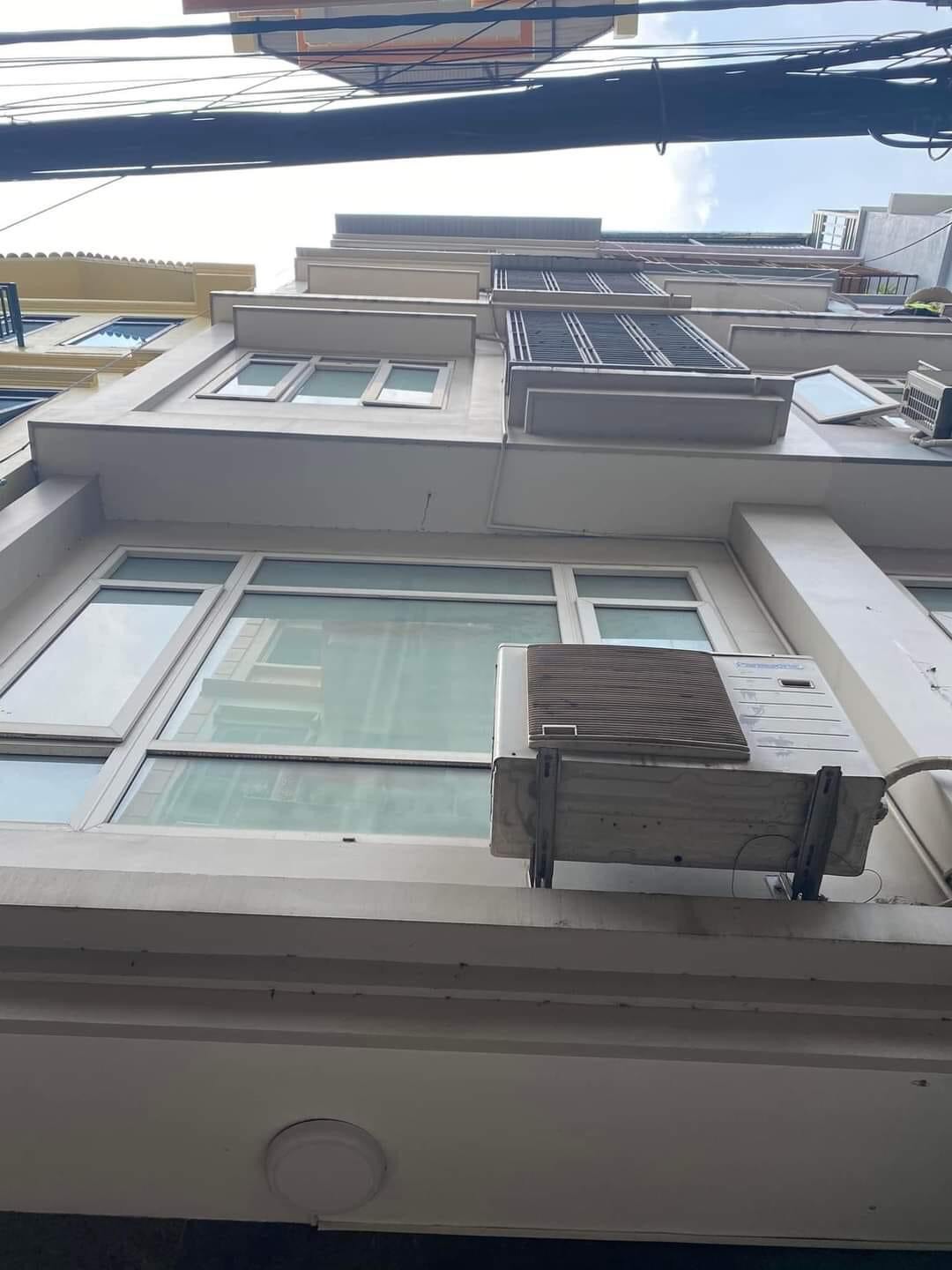 [KINH DOANH - ĐỂ Ở]  Bán nhà riêng Cầu Giấy, 55m2, 5 tầng, ô tô qua nhà, ngõ thông, sđcc 2