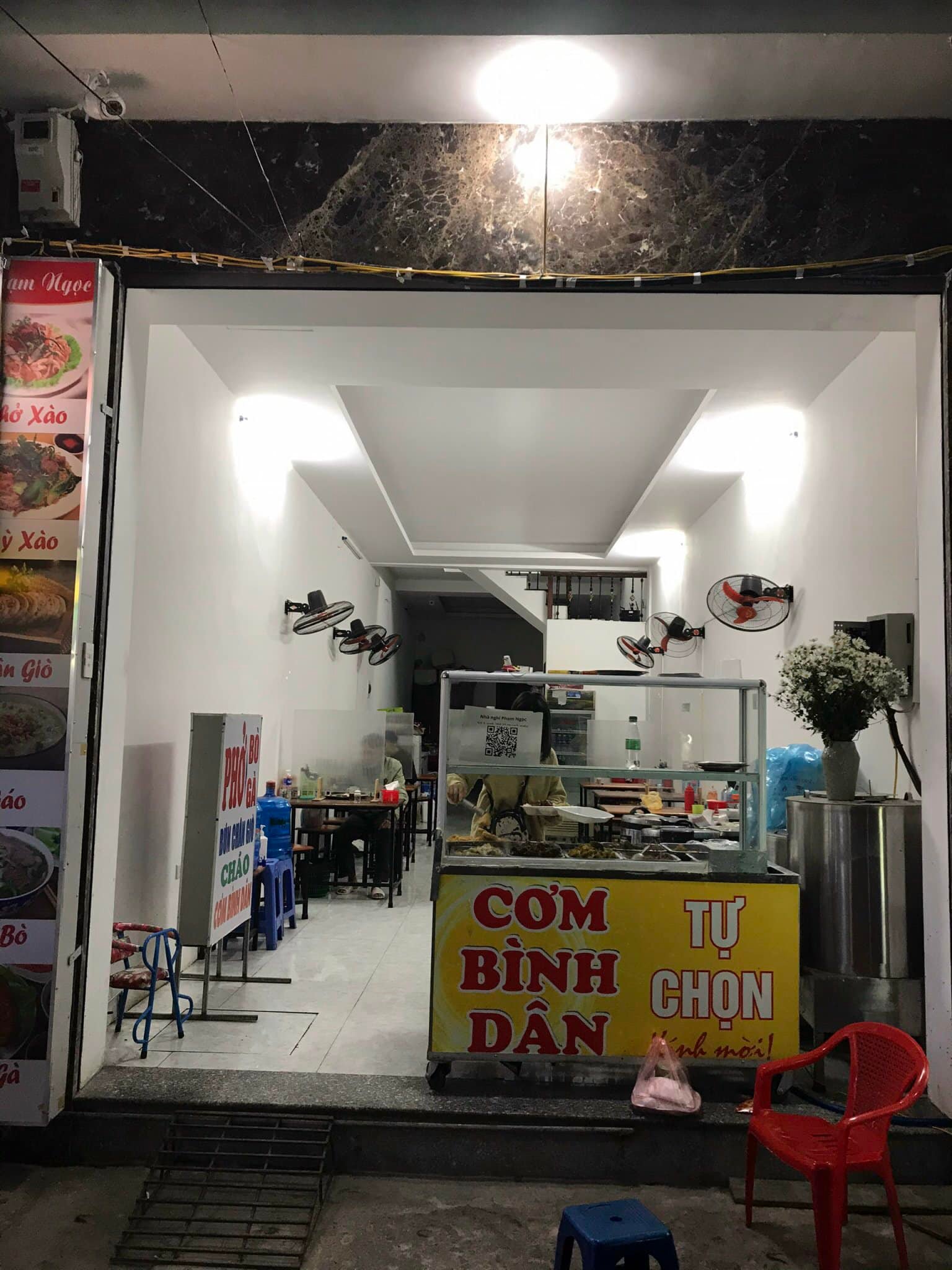 Cần bán Nhà mặt tiền đường Lê Thanh Nghị, Phường Đồng Tâm, Diện tích 66m², Giá 23 Tỷ - LH: 0366165587 2