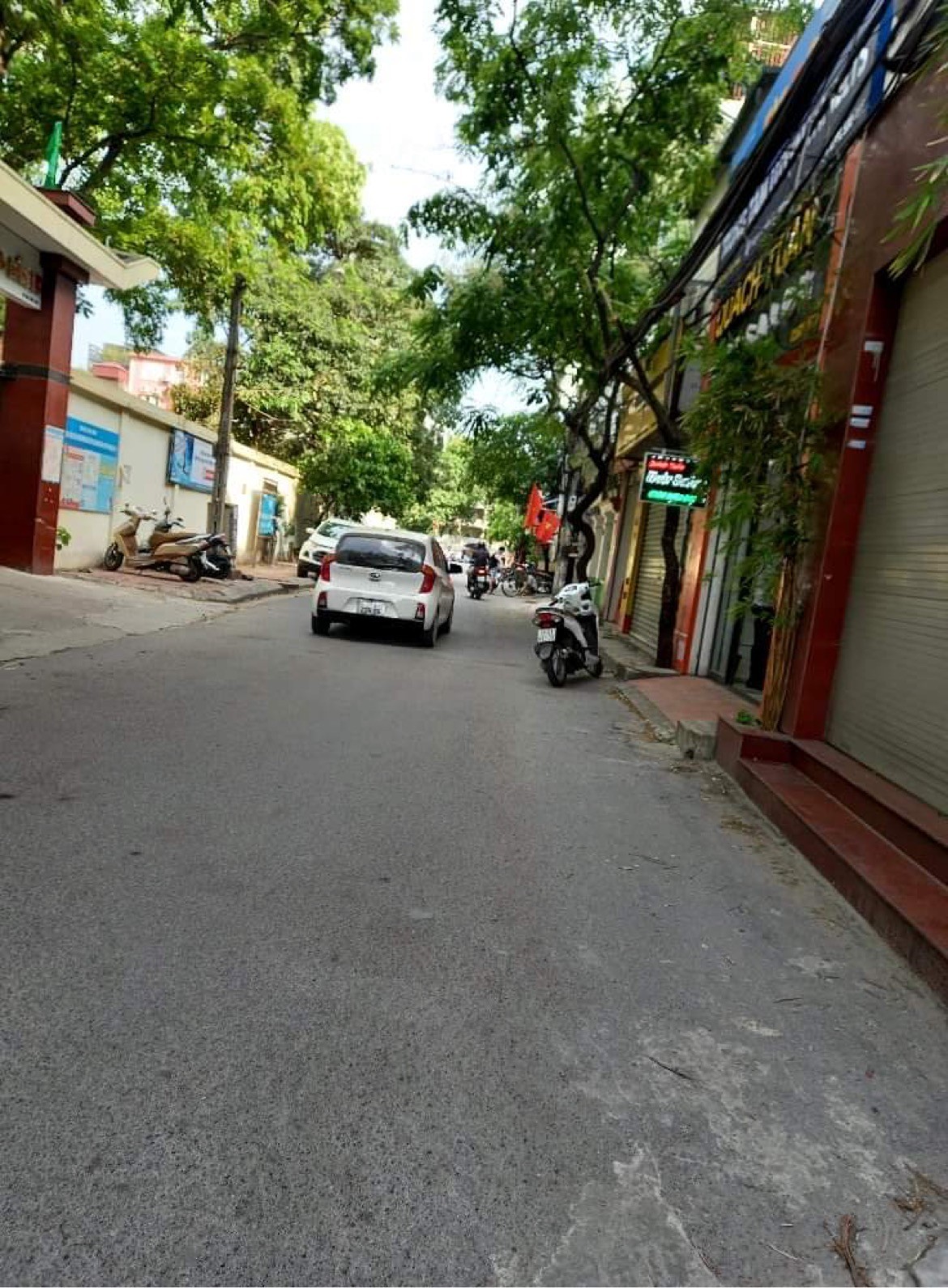 Cần bán Nhà mặt tiền Xã Đàn 2, Đống Đa, Diện tích 110m², Giá 20.5 Tỷ - LH: 0967707876