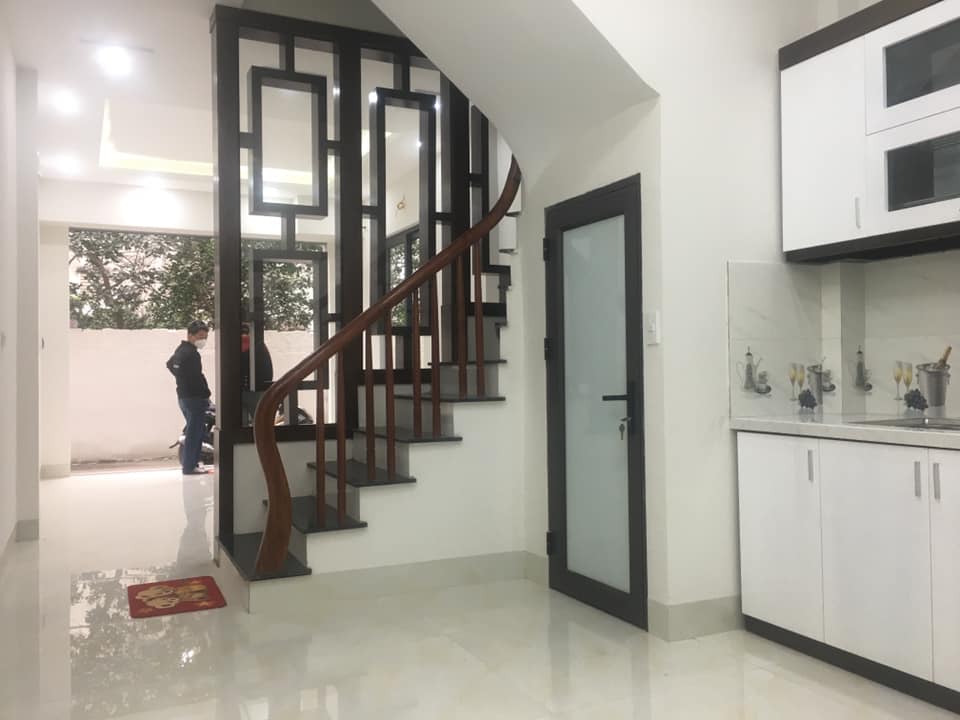 Cần bán Nhà mặt tiền đường Khương Đình, Phường Hạ Đình, Diện tích 38m², Giá Thương lượng - LH: 0962599521 2