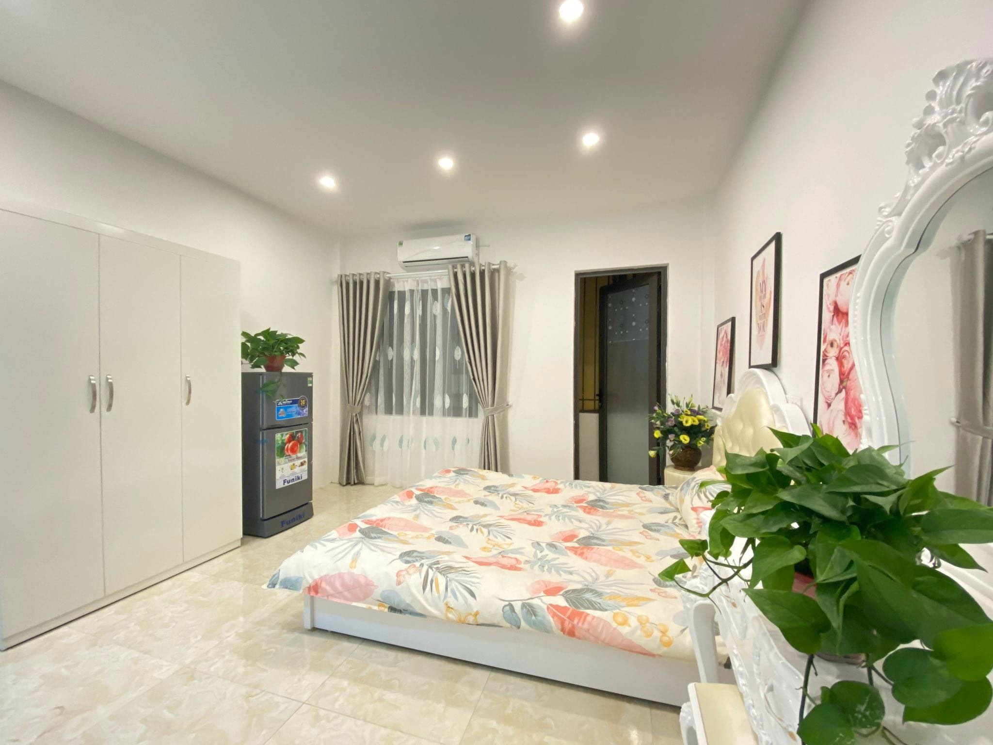 Toà Apartment Cầu giấy 8 Phòng Full đồ + 1 Phòng penhouse Dòng tiền 40Tr/th 46M2 6.45 tỷ 3