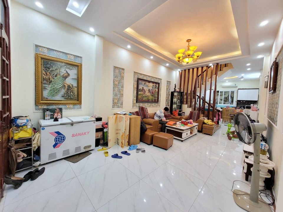 Cần bán Nhà mặt tiền đường Lương Khánh Thiện, Phường Tương Mai, Diện tích 40m², Giá 4.6 Tỷ - LH: 0989616711 2