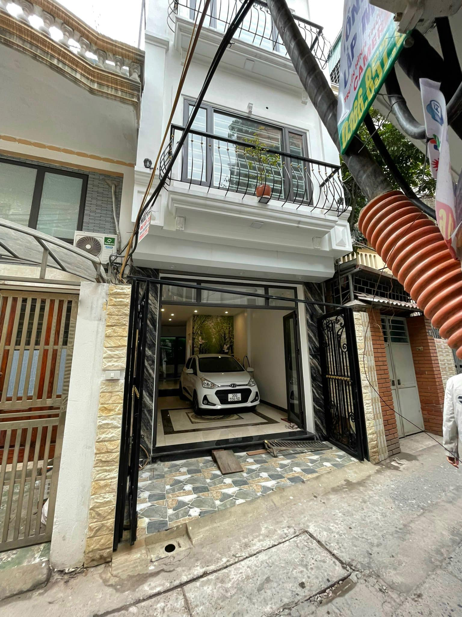 Cần bán Nhà mặt tiền đường Trương Định, Phường Tương Mai, Diện tích 55m², Giá 7.8 Tỷ - LH: 0972448366