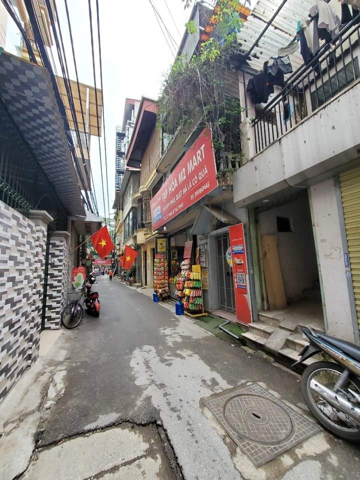 Cần bán Nhà mặt tiền đường Nguyễn Xiển, Phường Thanh Xuân Nam, Diện tích 37m², Giá 4.5 Tỷ - LH: 0918120568