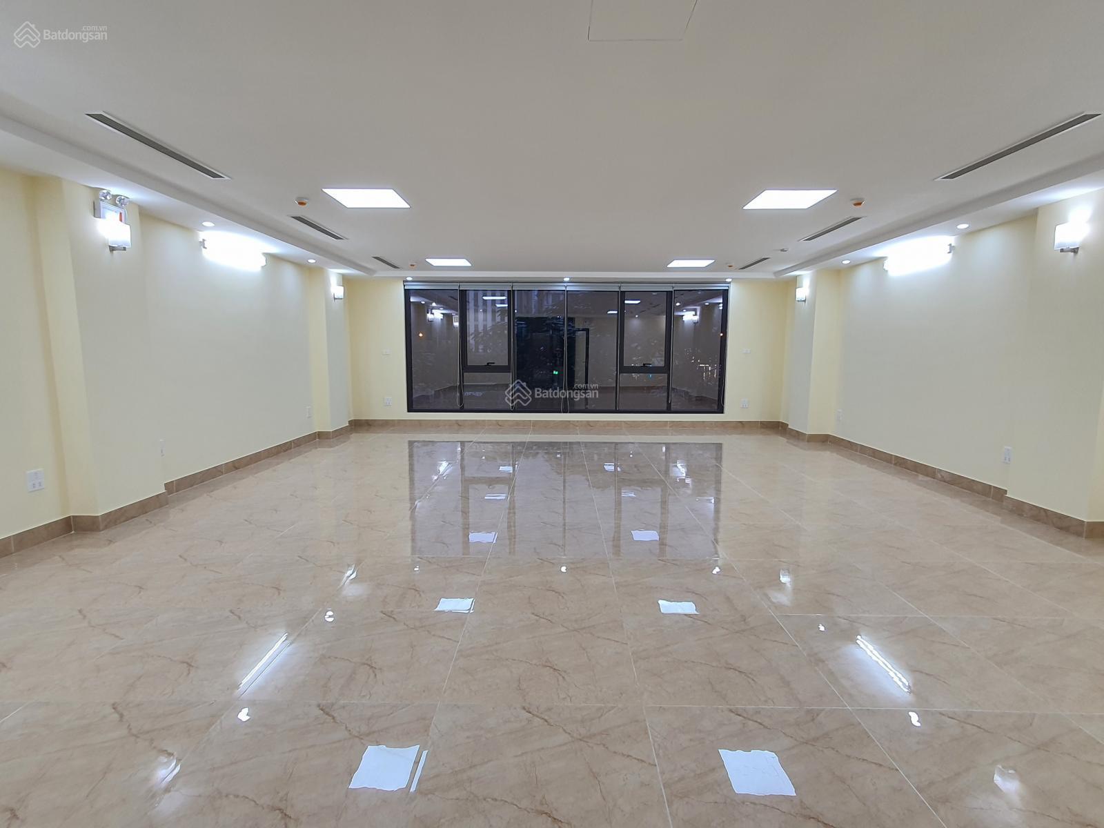 Cần bán Nhà mặt tiền đường Trần Kim Xuyến, Chọn, Diện tích 112m², Giá 42 Tỷ 4