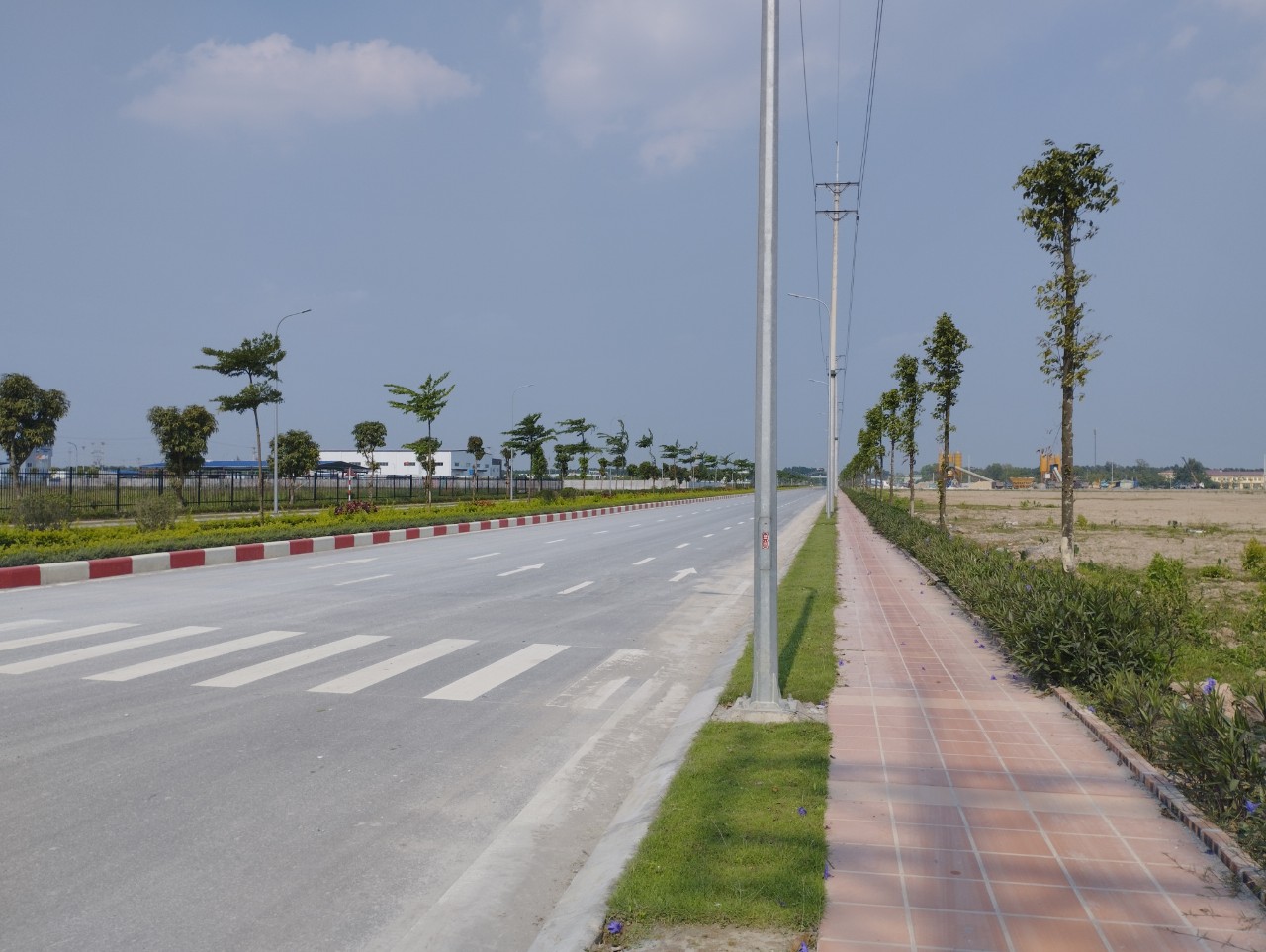 Bán lô góc cuối 2,2ha, mặt đường chính KCN Đồng Văn III, hạ tầng hoàn thiện bàn giao ngay. 1