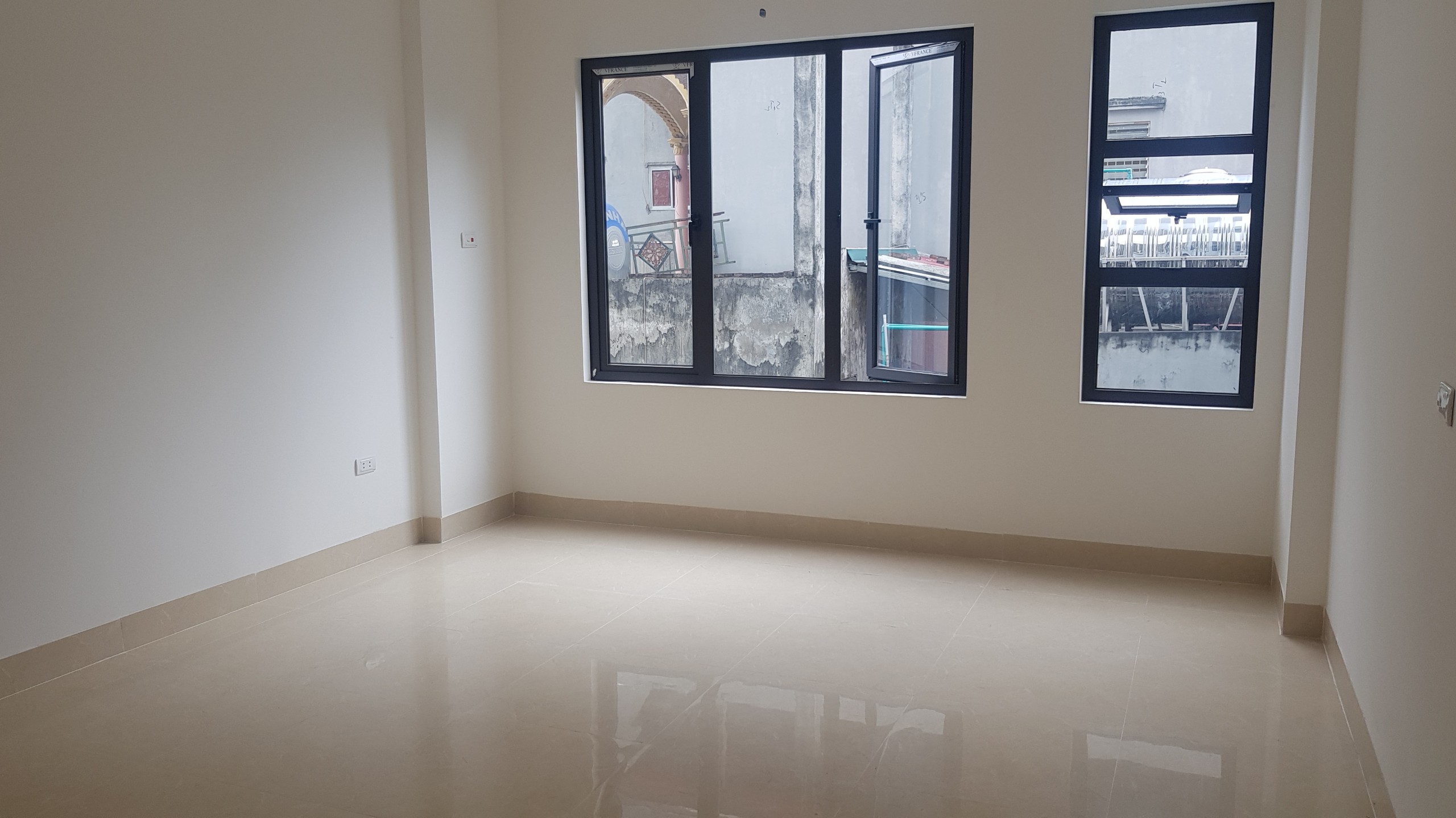 Bán nhà 4 tầng Tây Mỗ, Gần chợ, Trường học, oto đỗ cách 100m, Ngõ thông, LH: 0941911333 4