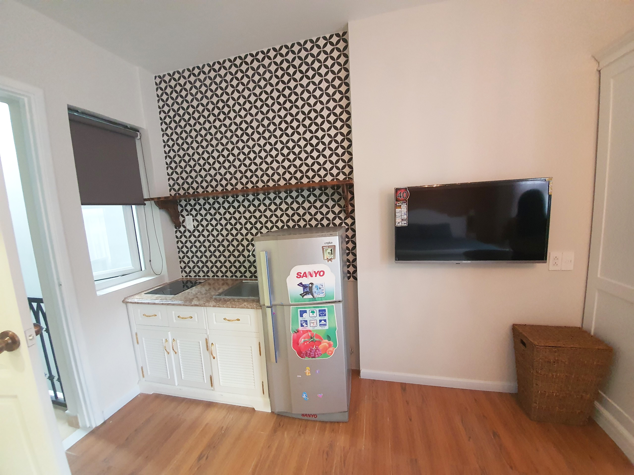 Căn hộ đầy đủ nội thất cho thuê, mặt tiền đường giá mềm KDC Nam Long Quận 7 4