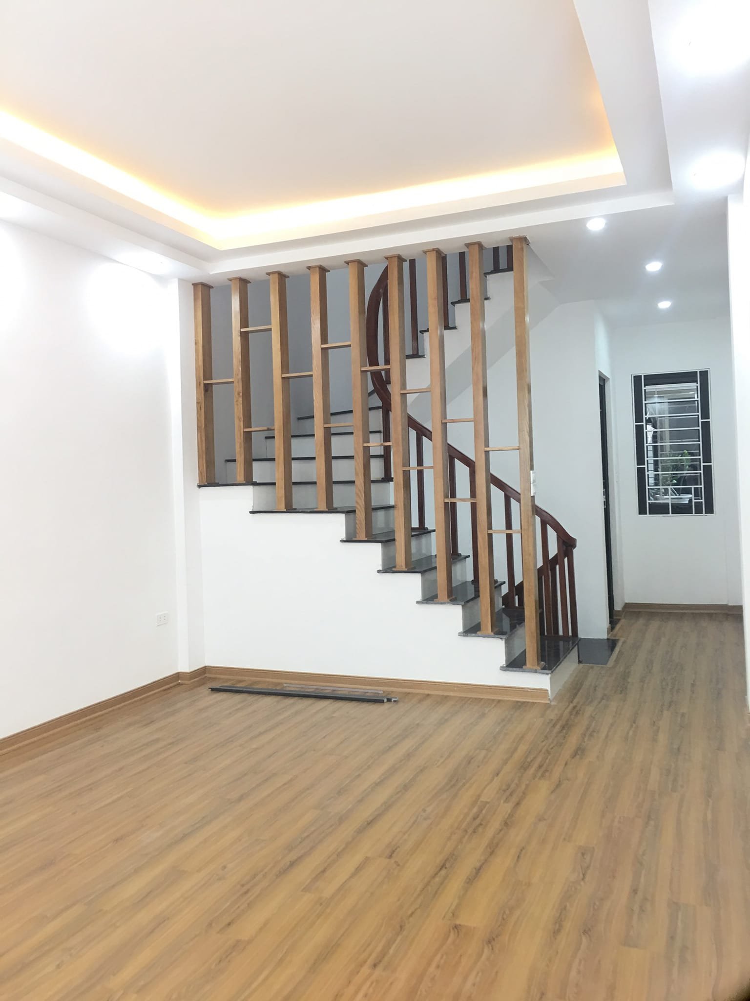 Bán gấp Nhà phố Định Công Thượng-Hoàng Mai, 45M2, 5 Tầng, MT 4m, 355 Tỷ LH 0965950869 3