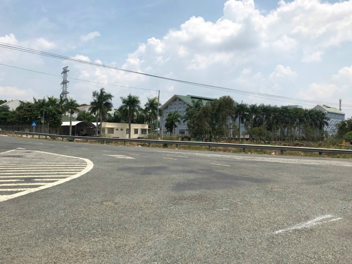5000m2 đất mặt tiền đối diện KCN thích hợp xây xưởng ở Thủ Thừa , Long An 6
