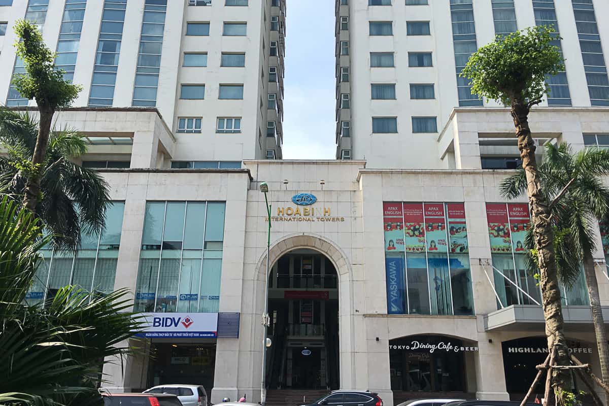 Cho thuê sàn 353m tòa nhà Hòa Bình 106 Hoàng Quốc Việt, giá hợp lý