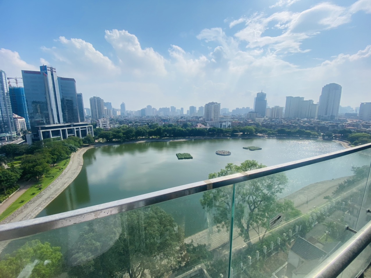 Bán chung cư trung tâm Ba Đình BRG Grand Plaza 16 Láng Hạ, view Hồ Thành Công từ 90tr/m2, vay LS 0% 5