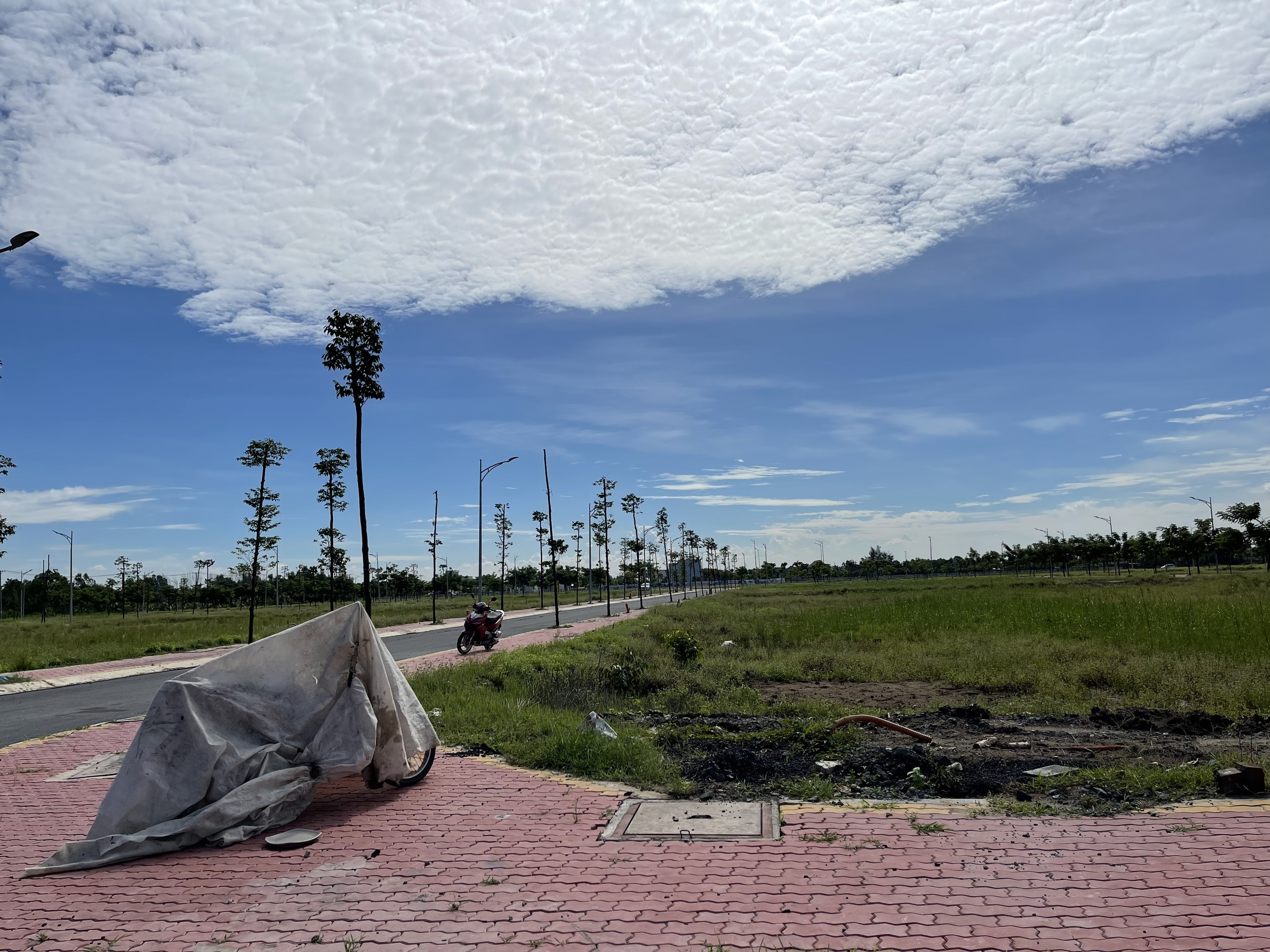 Chính chủ gửi bán Đất nền dự án Khu nhà vườn bên sông cạnh trung tâm hành chính Huyện Thủ Thừa, Giá F0 - LH: 0376950237 4