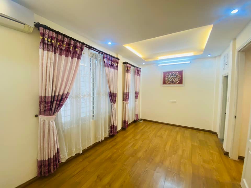 Cần bán Nhà ở, nhà cấp 4, nhà hẻm đường Hoàng Hoa Thám, Phường Vĩnh Phúc, Diện tích 42m², Giá 3.5 Tỷ - LH: 0868718786 2