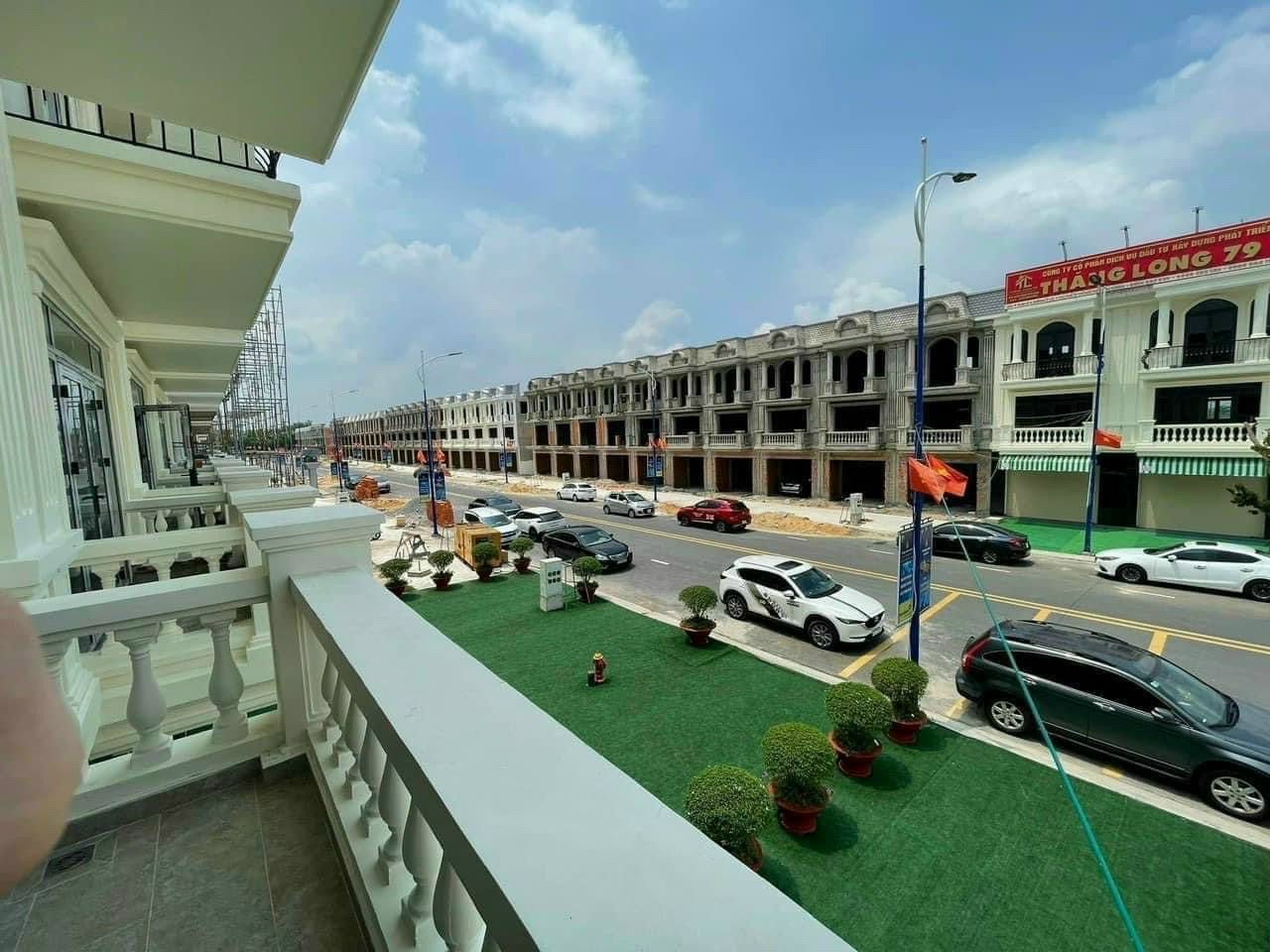 Nhà phố thương mại - KCN Bàu Bàng- Dự án Thăng Long luxury-TT 40% đến khi nhận sổ (15t) 4
