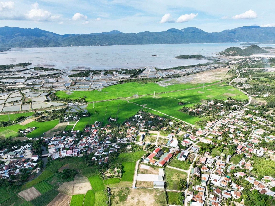 Cần bán Đất Xã Ninh Ích, Ninh Hòa, Diện tích 300m², Giá 1,5 Tỷ - LH: 0962876068 2