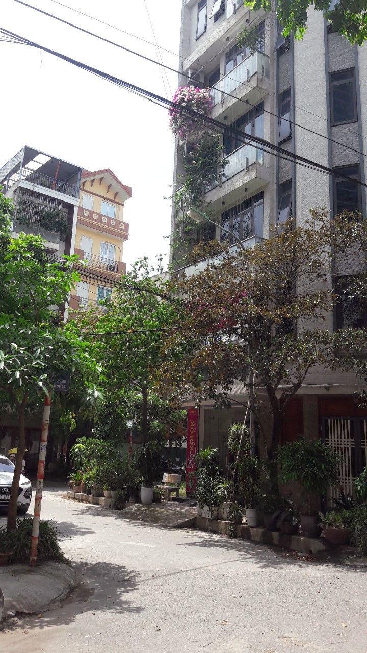 Cần bán Nhà mặt tiền đường Mỗ Lao, Phường Mỗ Lao, Diện tích 60m², Giá 9.5 Tỷ 5