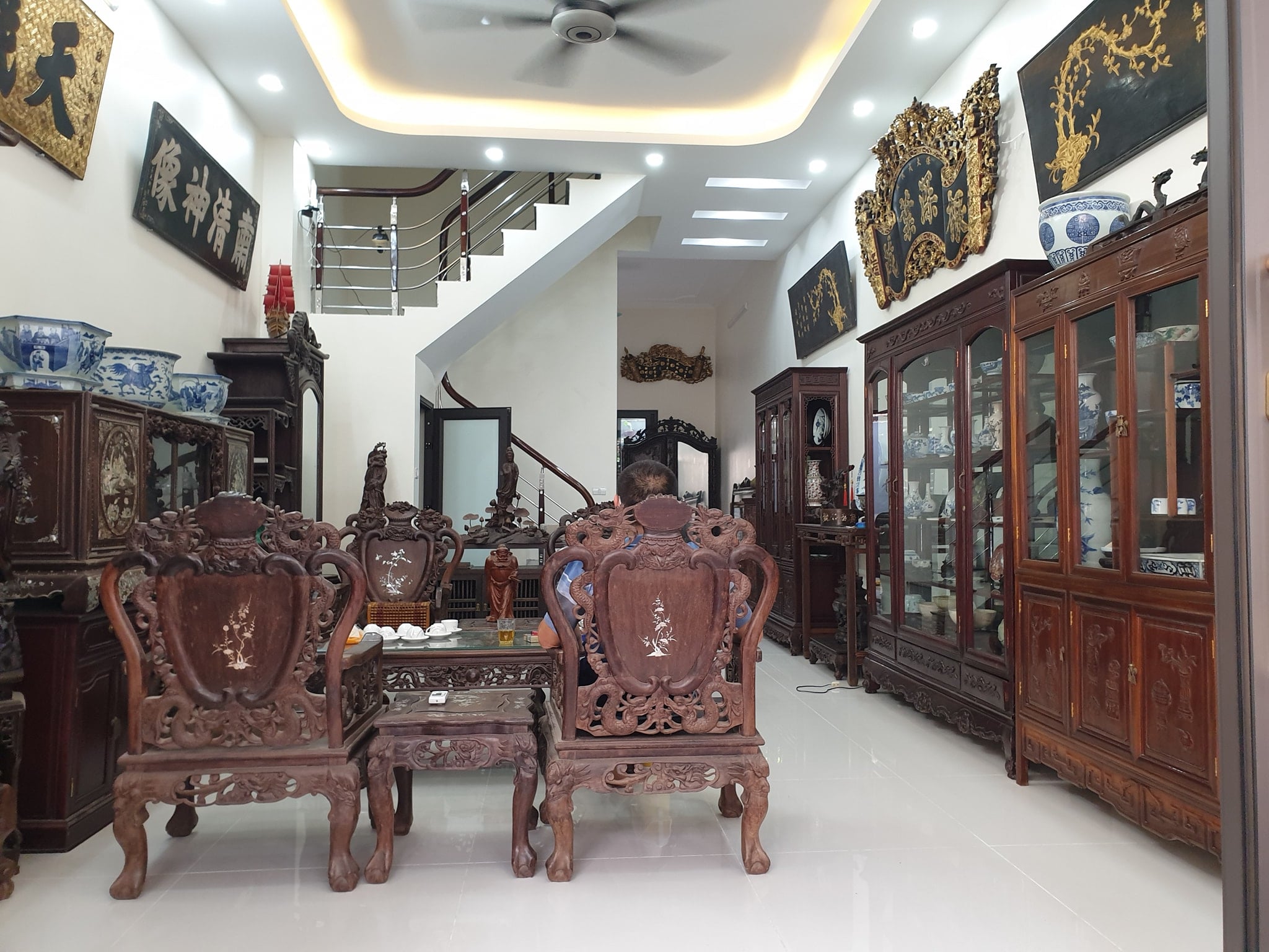 Cần bán Nhà mặt tiền đường Trung Yên 9, Phường Trung Hòa, Diện tích 80m², Giá 16.5 Tỷ - LH: 0969040000 3