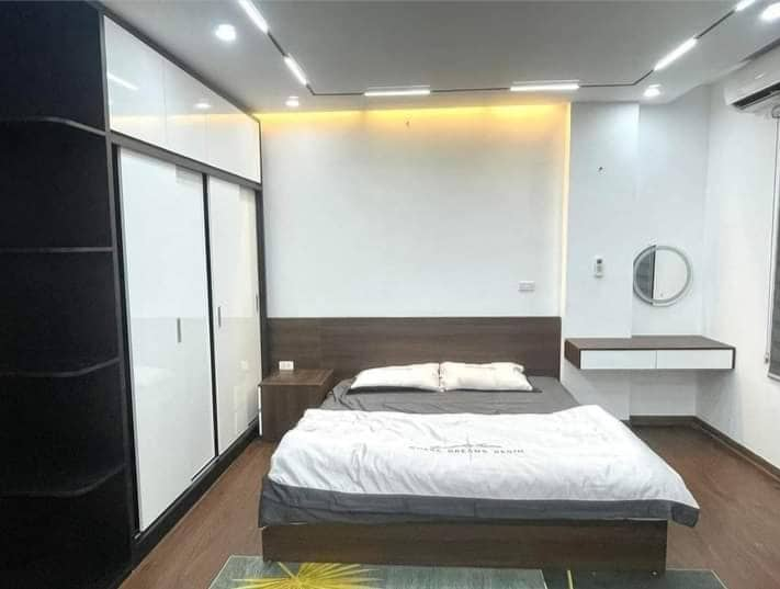 Bán nhà Mặt tiền đẹp 4.6m, Phố Chính Kinh, 45m2, 5 Tầng, Ô TÔ, 5.5 Tỷ. 3