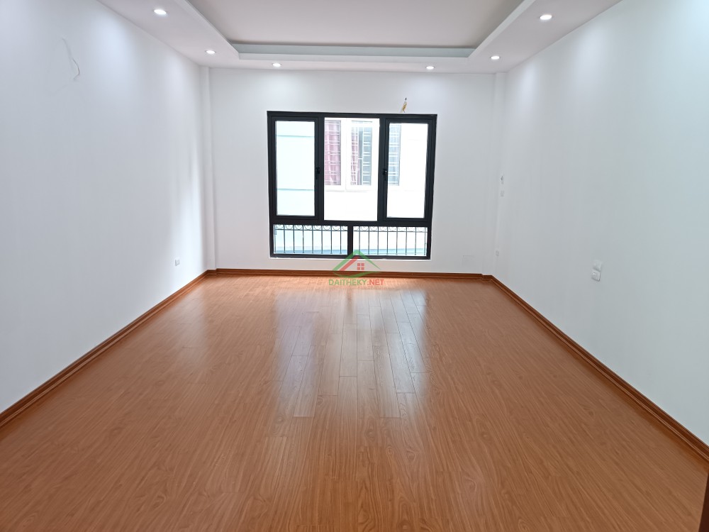 BÁN GẤP NHÀ PHỐ VÕNG THỊ, TÂY HỒ, 20M RA Ô TÔ, 42M2, 3PN, NHỈNH 5 TỶ. 3