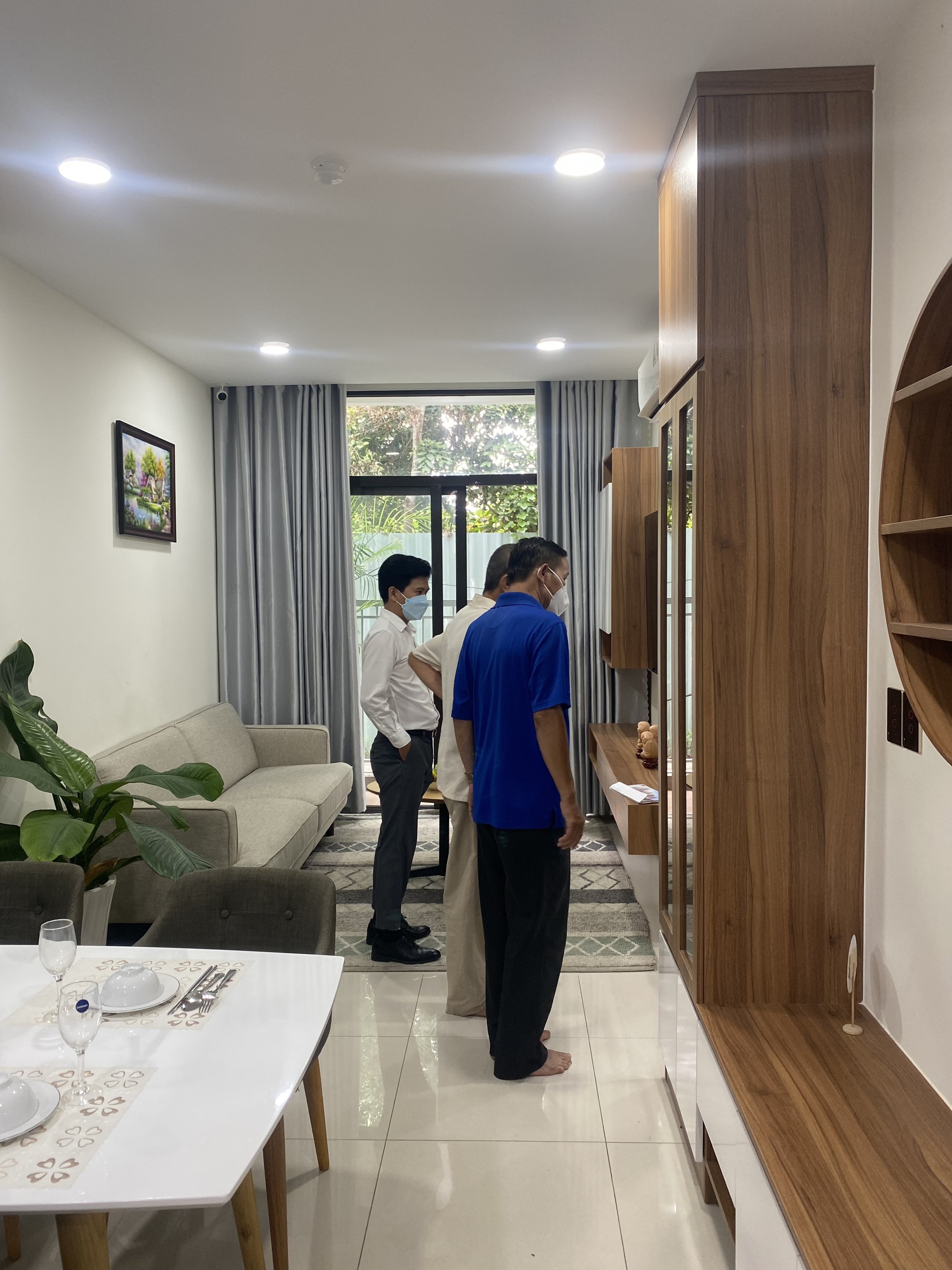 Cần bán Căn hộ chung cư đường Hồ Văn Lâm, Phường 2, Diện tích 50m², Giá 20 Triệu/m² - LH: 0386709864