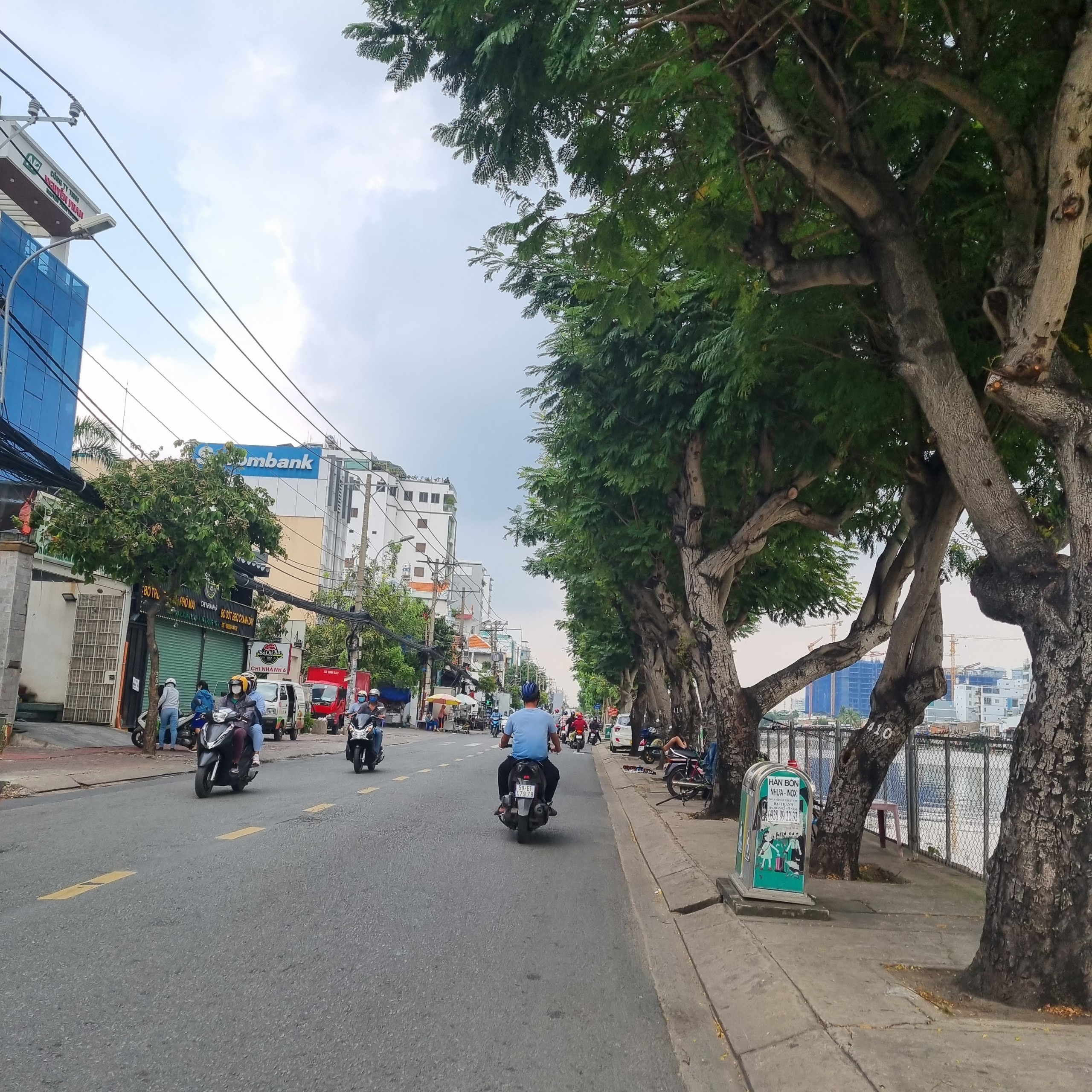 Cần bán Nhà mặt tiền đường 12, Phường Tân Thuận Tây, Diện tích 45m², Giá 6.5 Tỷ - LH: 0898656822