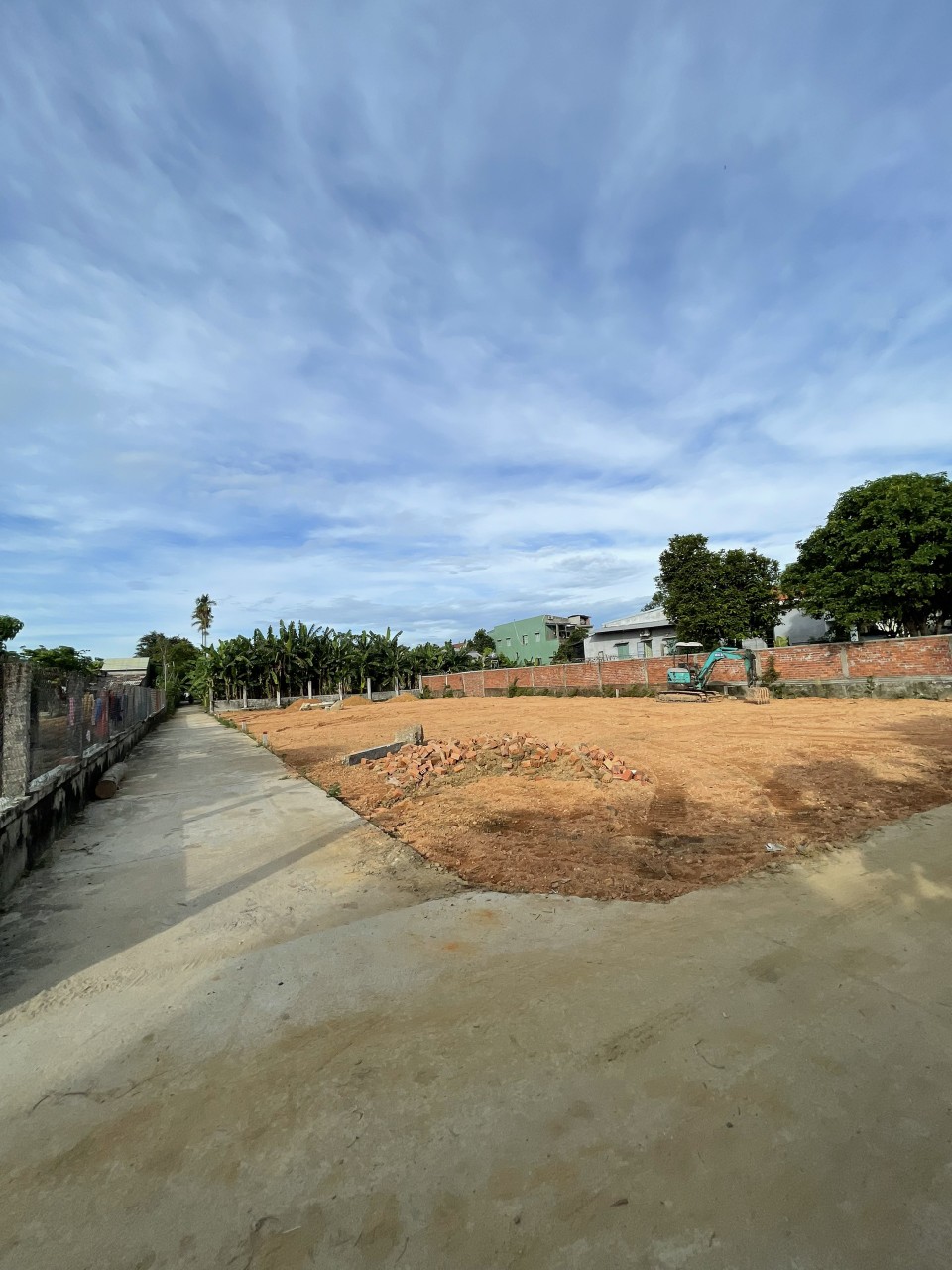 Chính chủ cần bán lô đất gần trung tâm Tx Điện Bàn cách đường nhựa 2 căn nhà giá 6xx