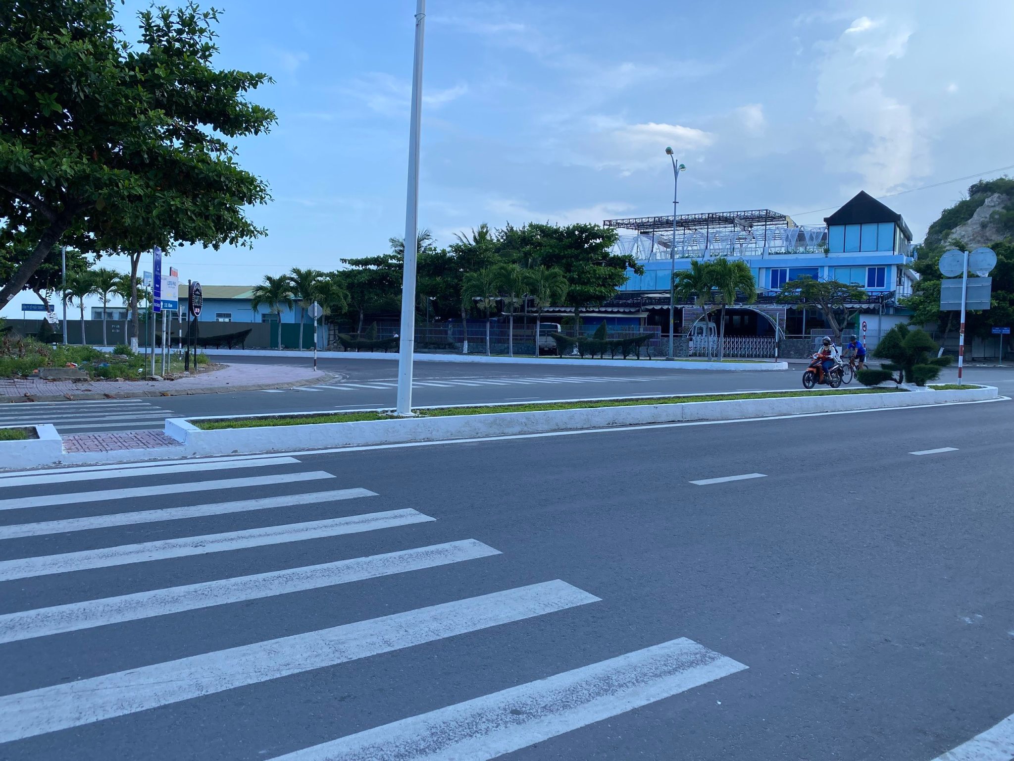 Cần bán Đất đường Phạm Văn Đồng, Phường Vĩnh Thọ, Diện tích 67m², Giá 105 Triệu/m² - LH: 0975778278