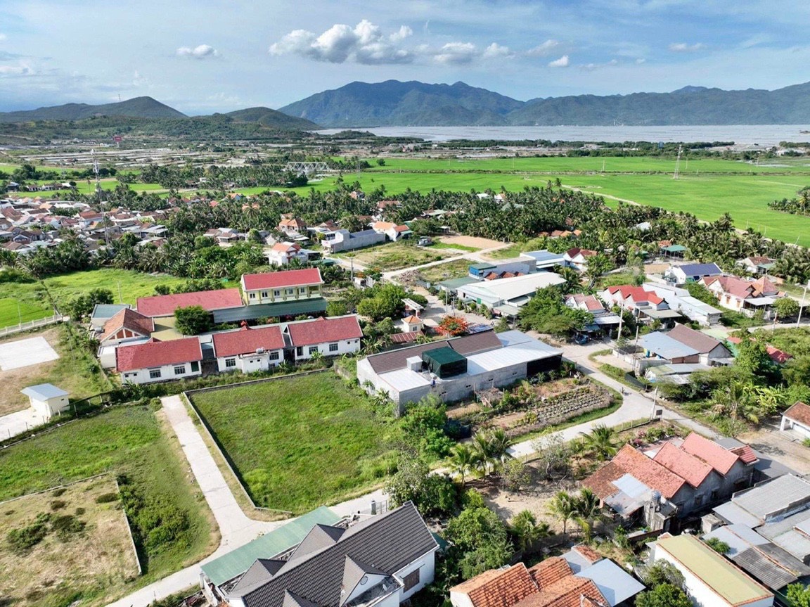 Cần bán Đất Xã Ninh Ích, Ninh Hòa, Diện tích 300m², Giá 1,5 Tỷ - LH: 0962876068 4