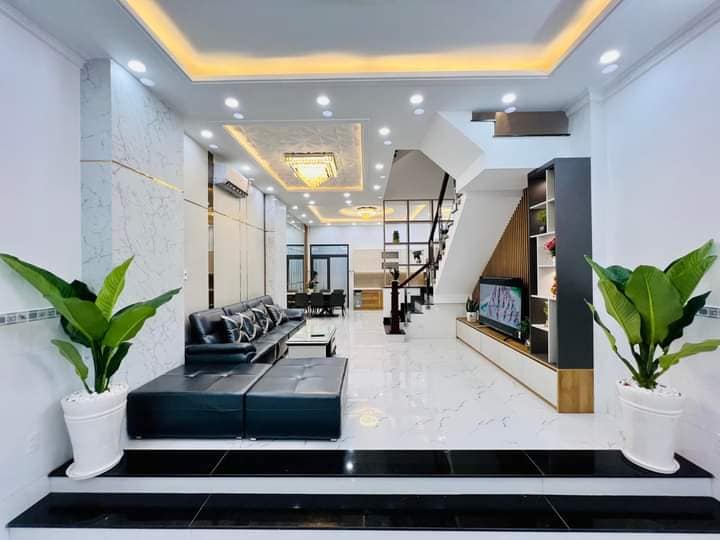 Cần bán Nhà ở, nhà cấp 4, nhà hẻm đường Cách Mạng Tháng Tám, Phường 13, Diện tích 85m², Giá 9.5 Tỷ - LH: 0774805464