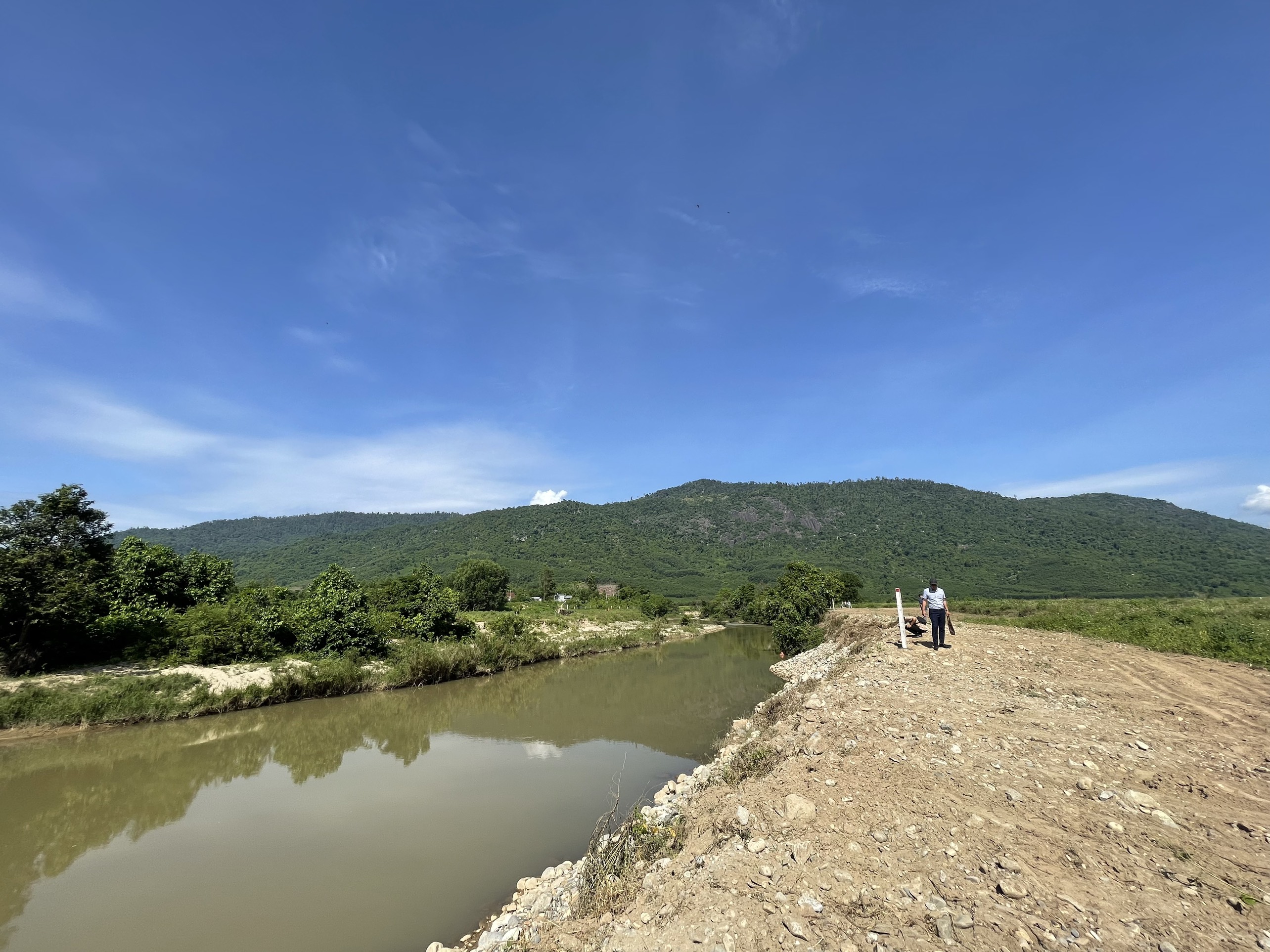 ‘BỎ PHỐ VỀ VƯỜN’ Chính chủ cần bán đất sào Khánh Hiệp view Sông Chò