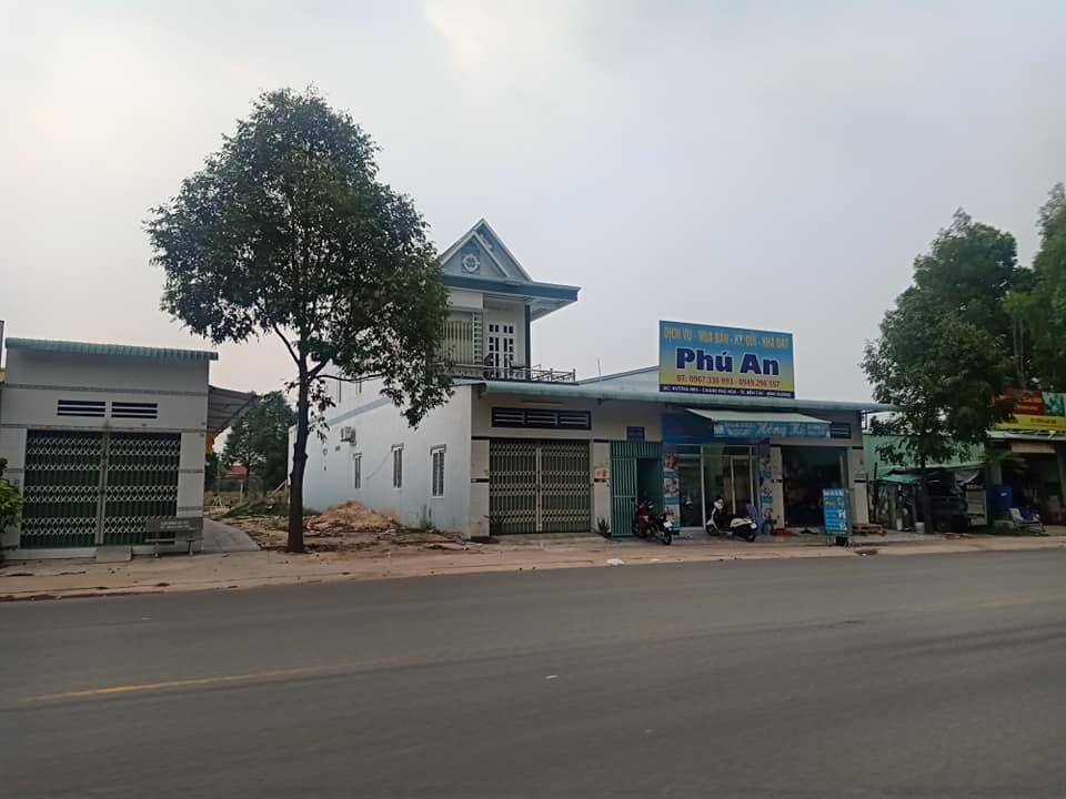 340m2 đất thổ cư.Thông trường và chợ.Khu dân cư đông.Sát cum KCN 2