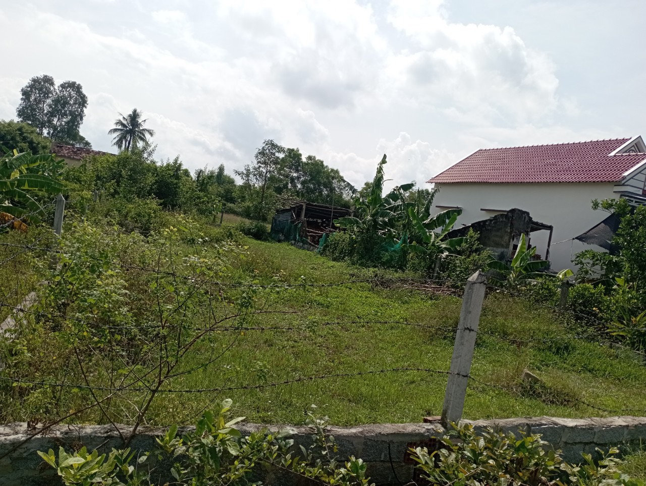 Cần bán Đất đường K10, Xã Ninh Thọ, Diện tích 300m², Giá 2.7 Tỷ 5