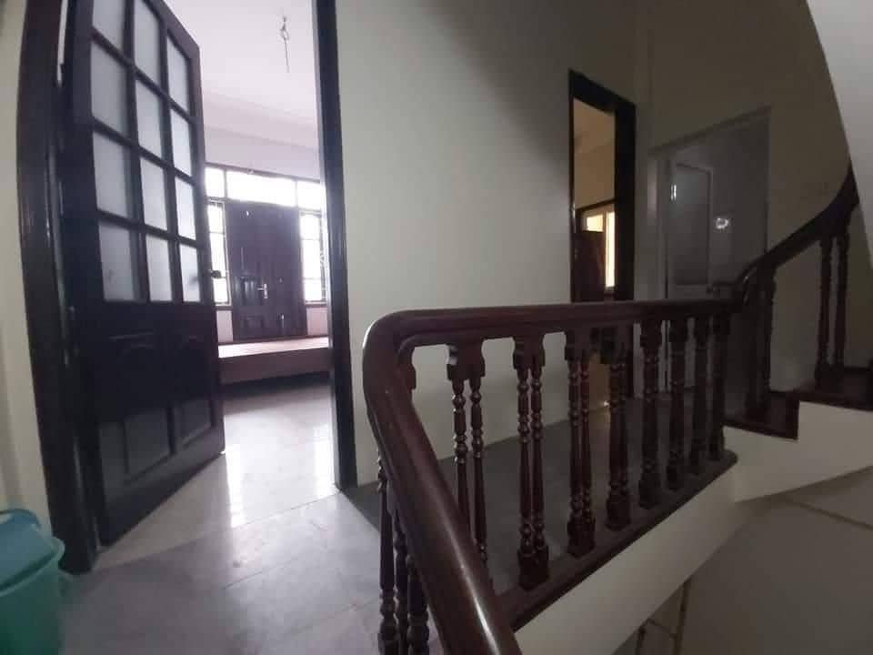 Cần bán Nhà ở, nhà cấp 4, nhà hẻm đường Hoàng Hoa Thám, Phường Vĩnh Phúc, Diện tích 43m², Giá 4.9 Tỷ - LH: 0766616987 2