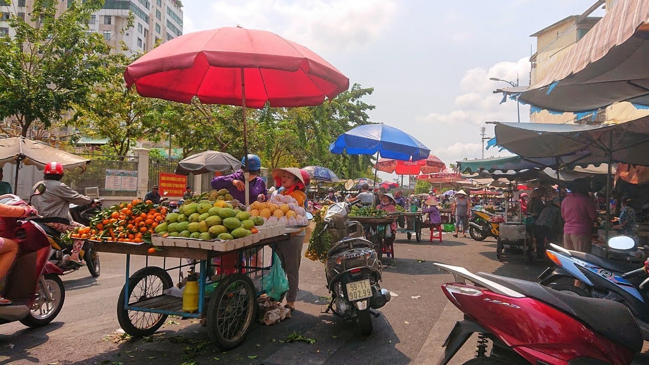 GIA ĐÌNH TÔI KẸT VỐN BÁN NHANH LÔ ĐẤT 5000M2 THỔ CƯ, GẦN CHỢ VÀ XUNG QUANH NHIỀU TIỆN ÍCH 4