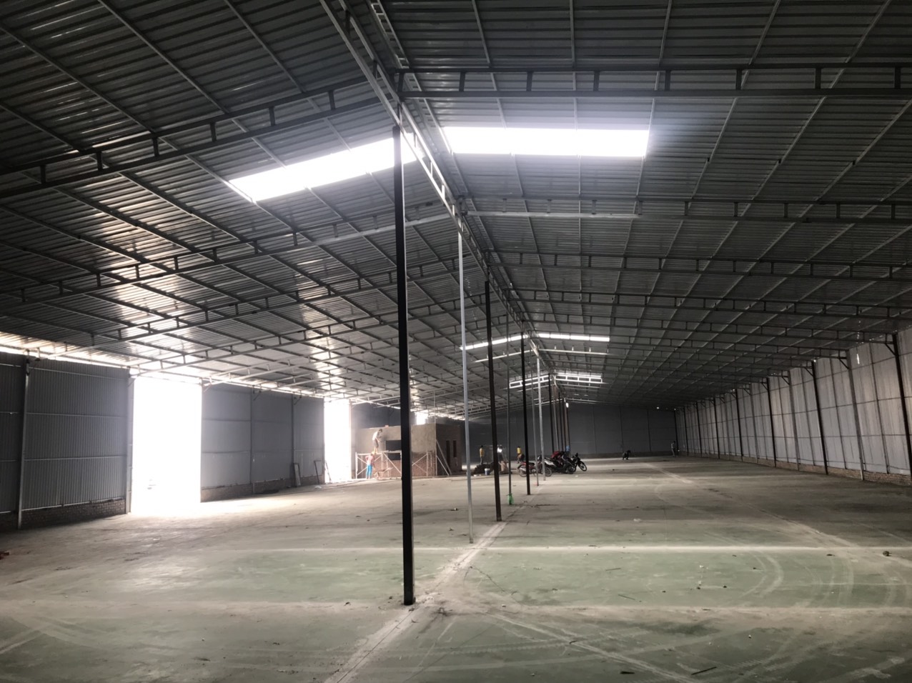 Cho thuê kho 200 - 2000m2 tại Hoàng tang Bí, Từ Liêm, Hà Nội giá 65 nghìn /m2 LH 0337004849 7