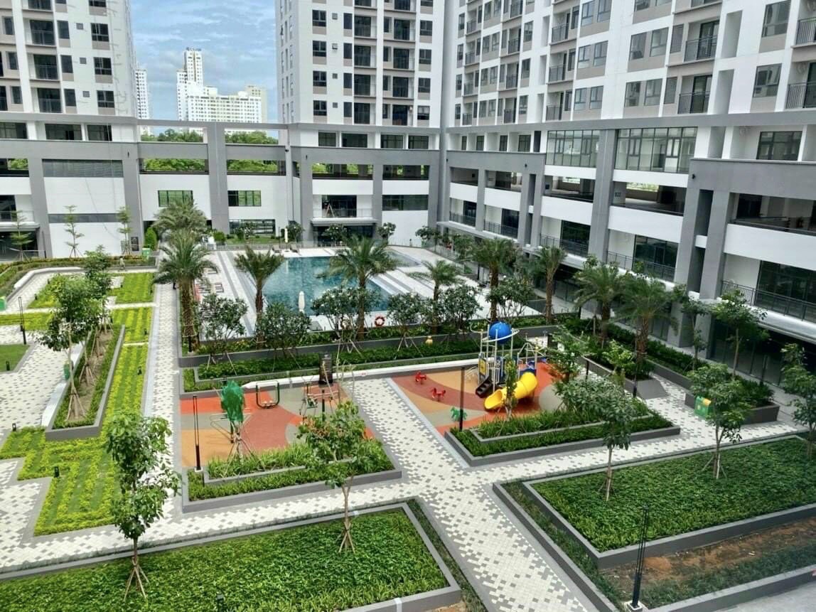 CẦN TIỀN BÁN GẤP CĂN 2PN 65M2, VIEW NỘI KHU TẦNG CAO THOÁNG,GIÁ CỰC TỐT, CHỐT NHANHLH 0907063698