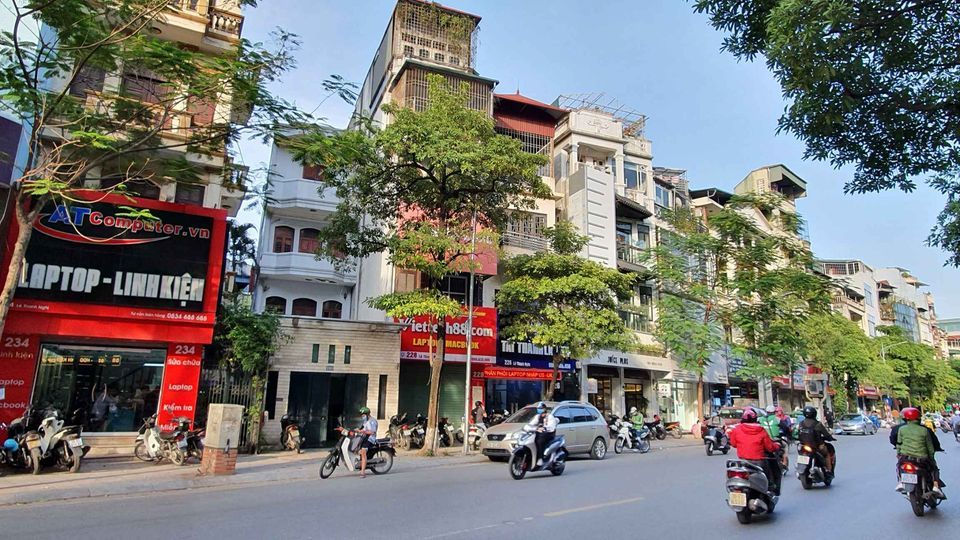 Bán nhà lô góc kinh doanh sầm uất phố Tây Sơn 50mx6T, mặt tiền 5m