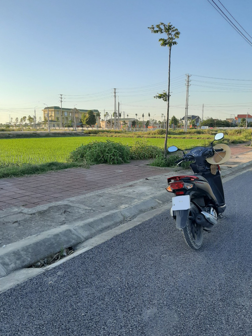 Bán lô đất nền DT 150m2, MT 6m gần nút ra cao tốc Đông Sơn, Thanh Hoá, giá chỉ 750 triệu 2