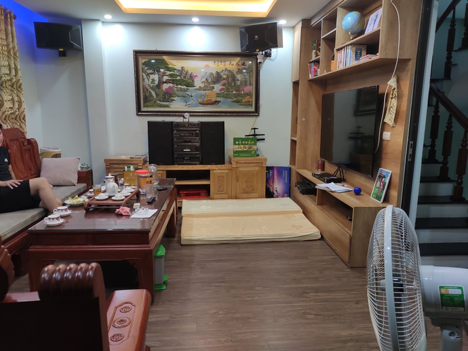 Cần bán nhà đẹp Cổ Linh, lô góc 3 thoáng, ô tô vào nhà 36m 5 tầng nhỉnh 35 tỷ 0888868583 2