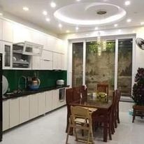 CẦN BÁN GẤP NHÀ XUÂN LA 60m2 6 TẦNG GIÁ CHỈ HƠN 5 TỶ