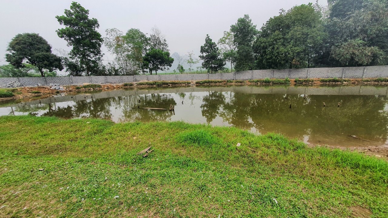 Bán đất tại Lương Sơn view bao quát bám mặt hồ 2