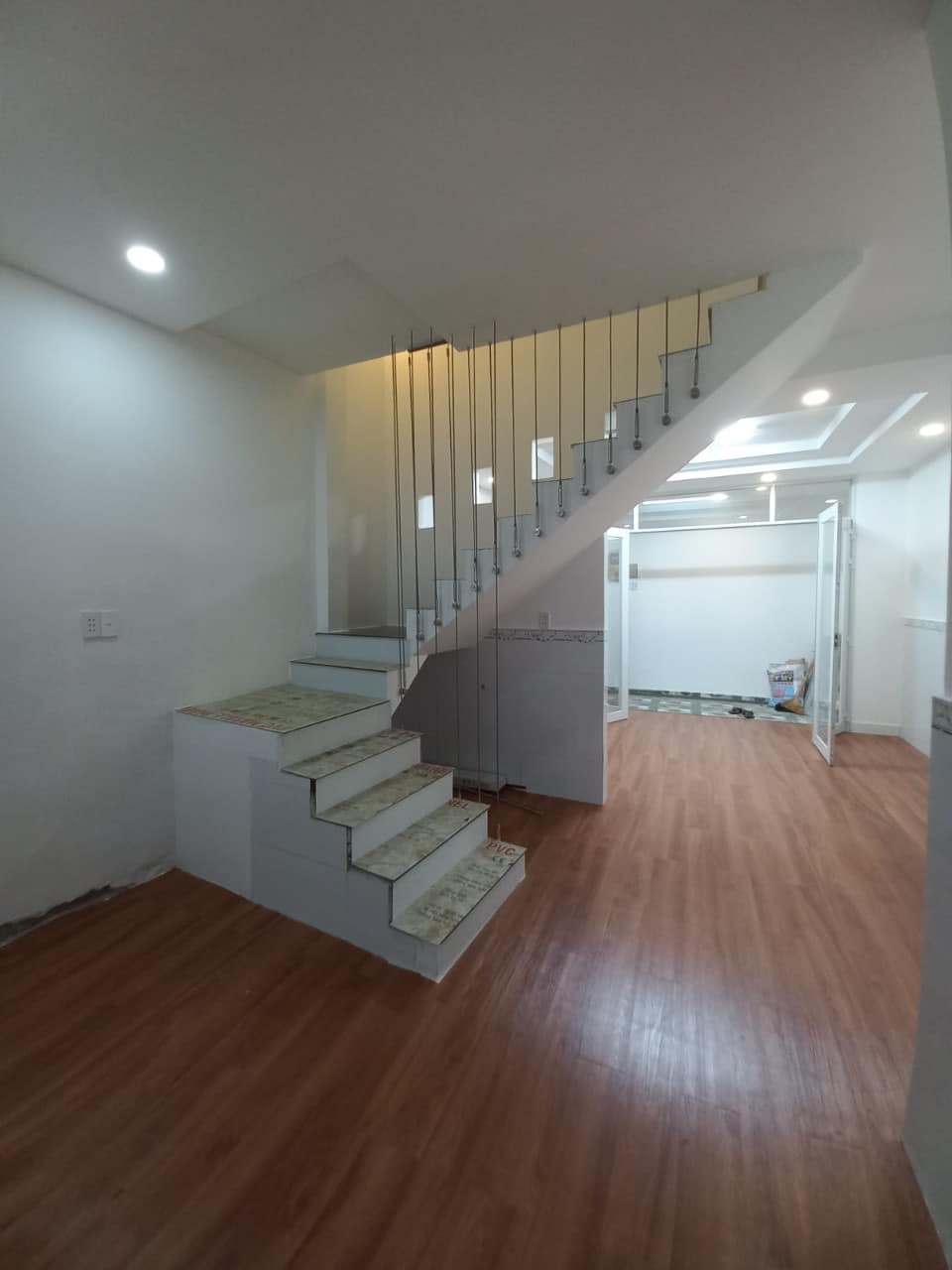 NHÀ HẺM CÁCH MẠNG THÁNG TÁM PHƯỜNG 4 TÂN BÌNH NỞ HẬU 43M2  NHỈNH 4 TỶ 5