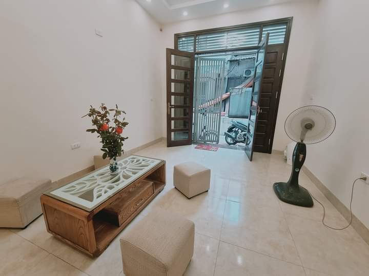 Bán gấp Thái Hà-Đống Đa- 43m2- 4 tầng- MT 3,5m- 6,35 tỷ.