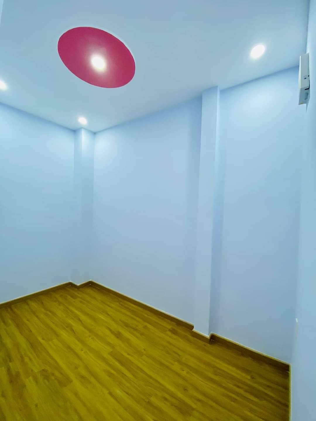 Nhà Mới Đất Thánh Tân Bình 64m2, 3 Tầng BTCT, Hẻm 5m 9.6 Tỷ Còn TL 4
