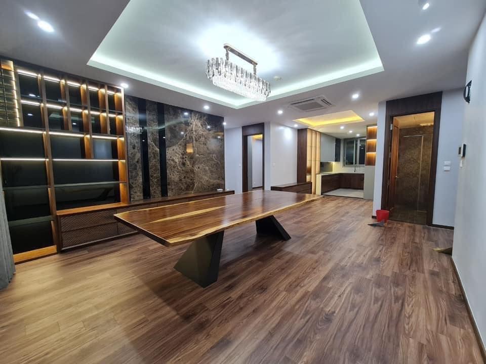 BÁN NHÀ PHÂN LÔ Ô TÔ TRÁNH Q.CẦU GIẤY 95M2 x 5T GARA KINH DOANH Ở VIP CHỈ 1X TỶ 3