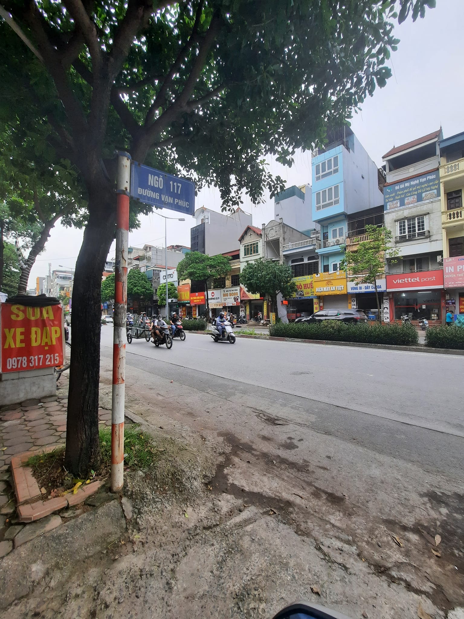 CHỈ NHỈNH 3 TỶ CÓ NGAY NHÀ VẠN PHÚC - HÀ ĐÔNG TRUNG TÂM MUA BÁN SẦM UẤT