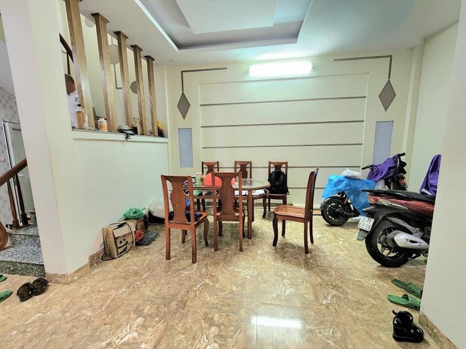 Bán nhà quận ĐỐNG ĐA – Ô TÔ – THANG MÁY – KINH DOANH. 116m2 x 4 tầng x MT 5,2m, Giá 18 tỷ. 2