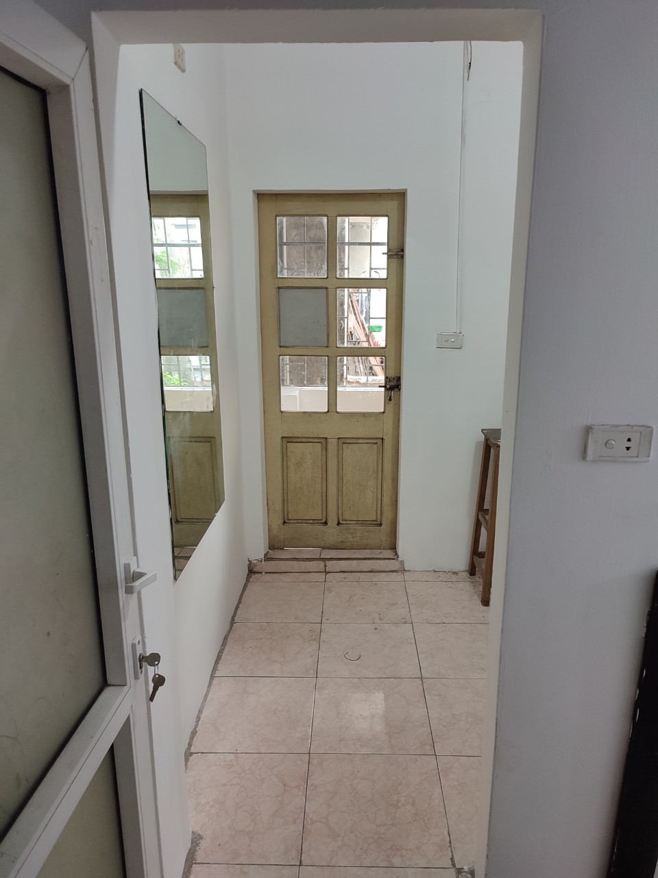 Bán nhà Mễ Trì Thượng 30m2 Mt 3.5m. Giá nhỉnh 1 tỷ. 5
